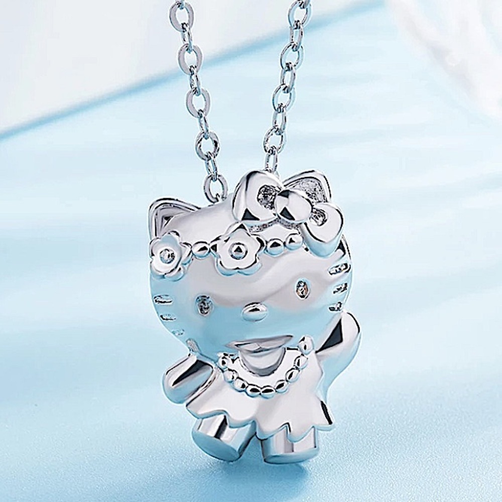Hello Kitty Sterling Silver Full Body Figure Charm Pendant Necklace